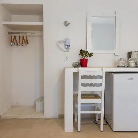 Memento Apartment Perissa (Santorini)